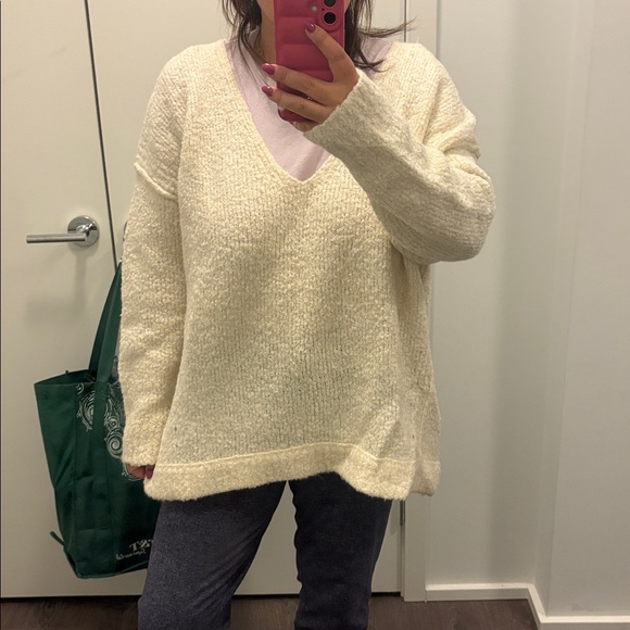 FREE PEOPLE LOFTY VNECK ALPACA BLEND SWEATER - Picture 8 of 8